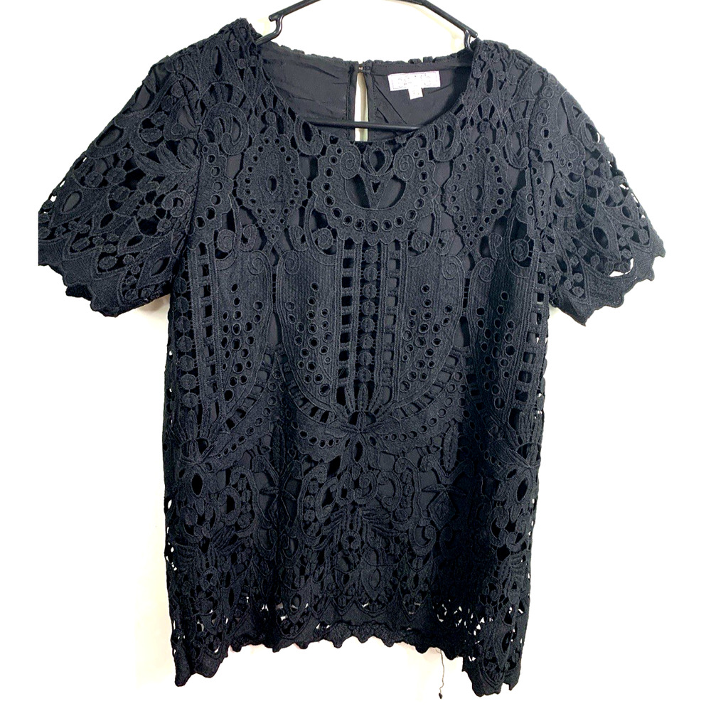 Darling Women Size XS Black Lace Lined Eyelet Short Sleeve T Shirt